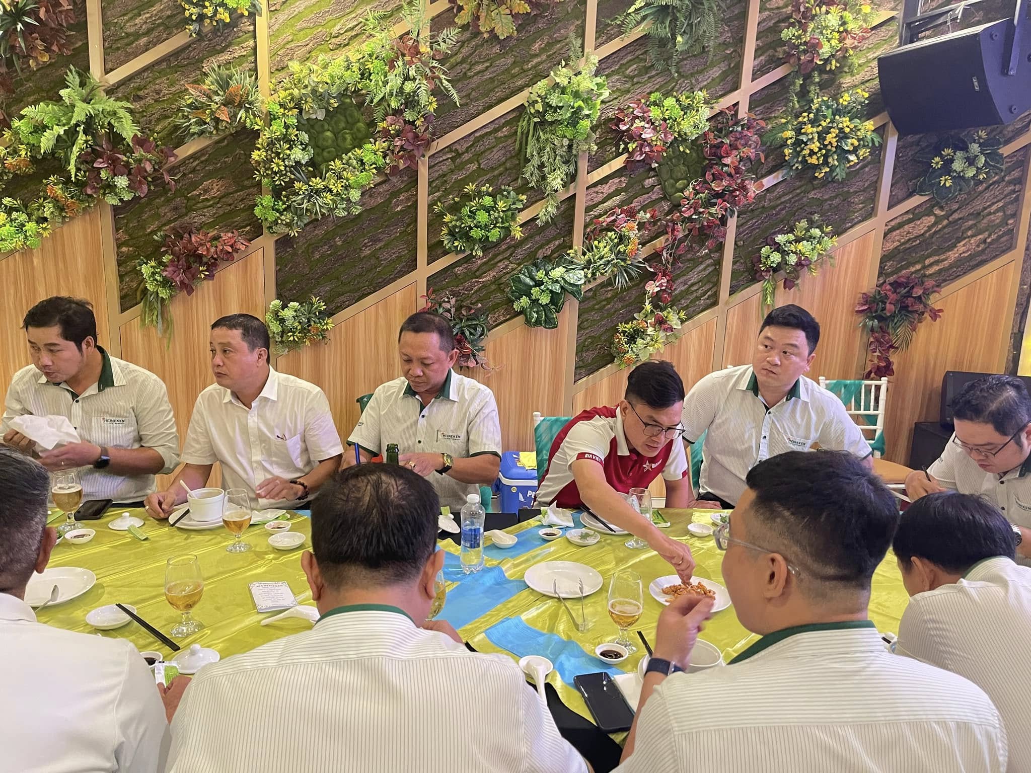 Lựa chọn Địa điểm Phù hợp