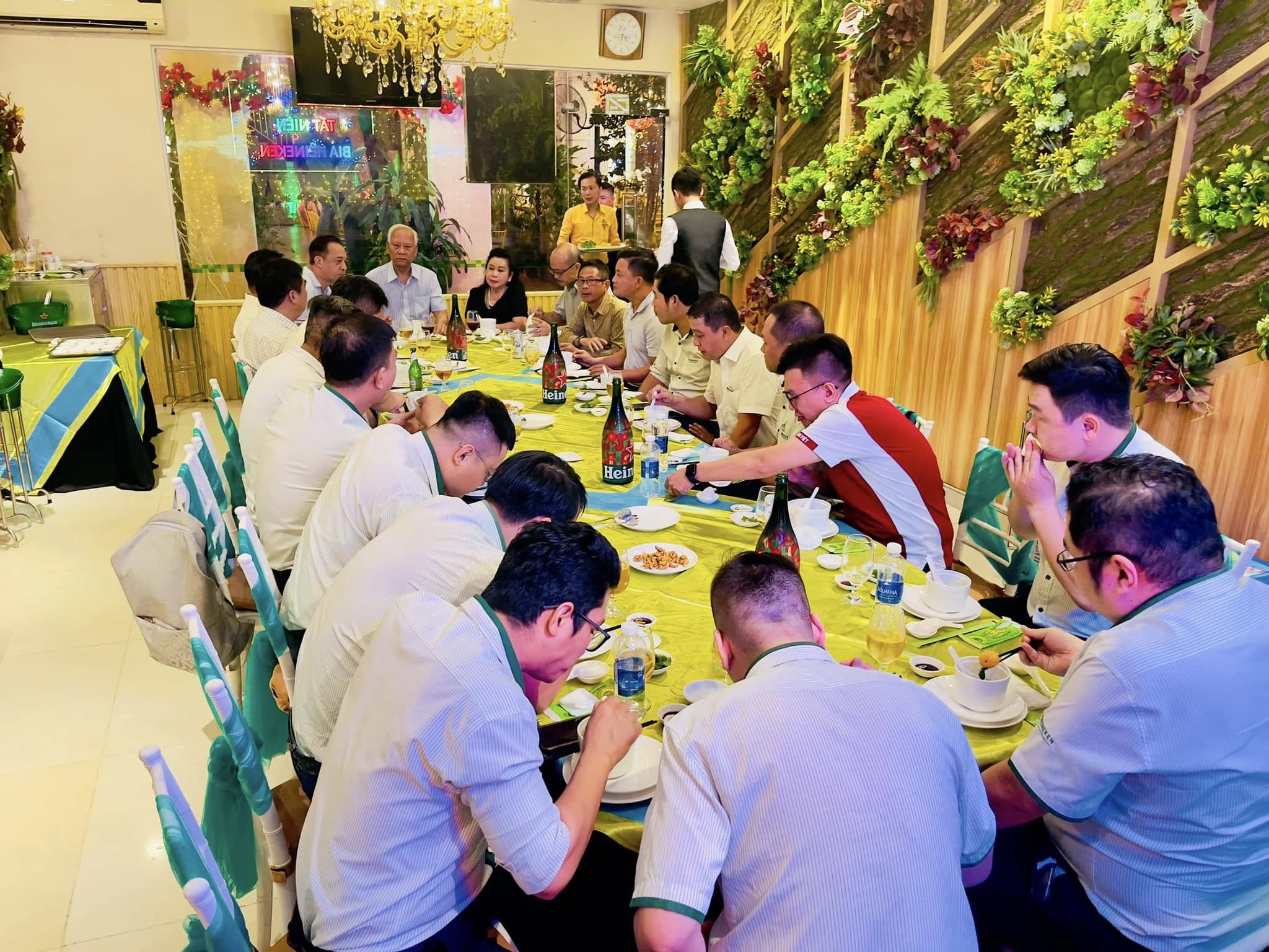 Lên Kịch bản Chương trình Chi tiết