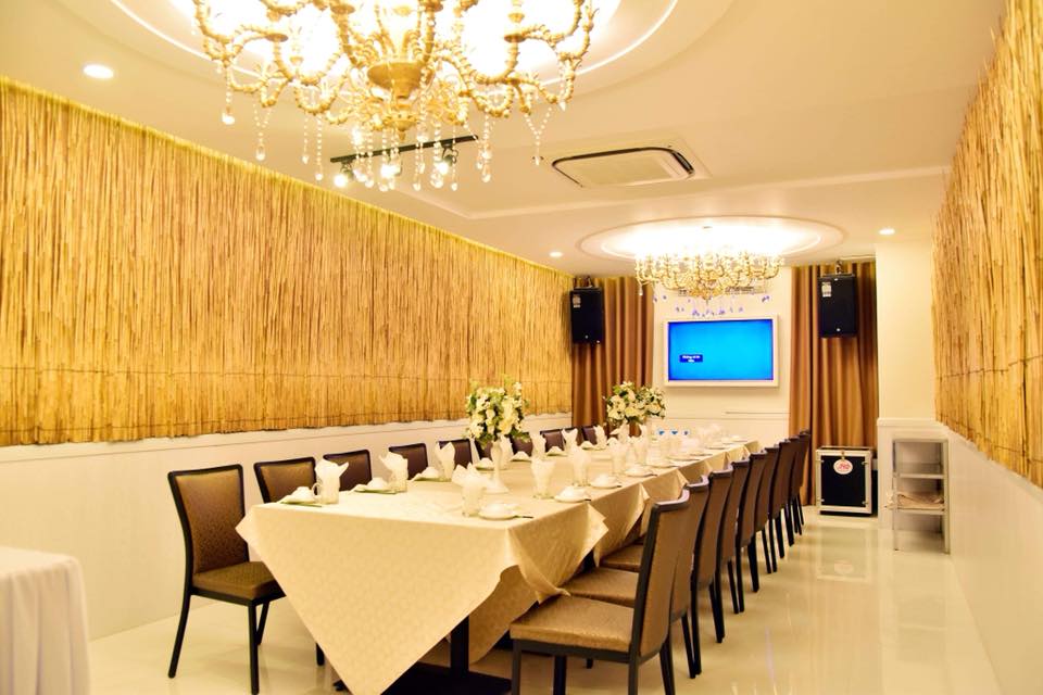 Quán Ăn Tân Phú Đặt Tiệc Theo Yêu Cầu Riêng